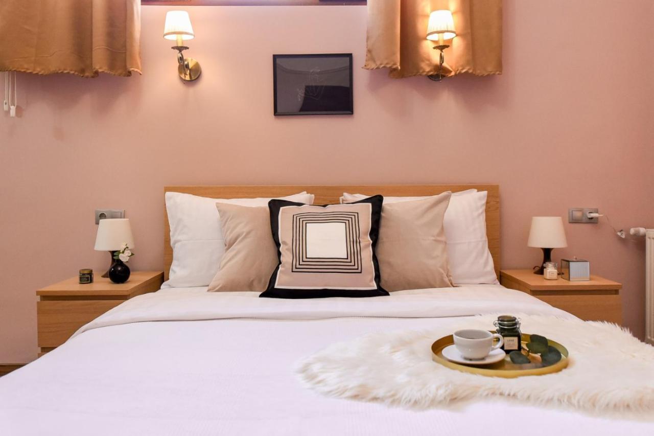 Le Petit & Cosy - Best Location Old Town & Quiet Бухарест Екстер'єр фото